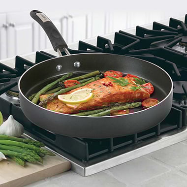 Cuisinart nonstick cooking pan